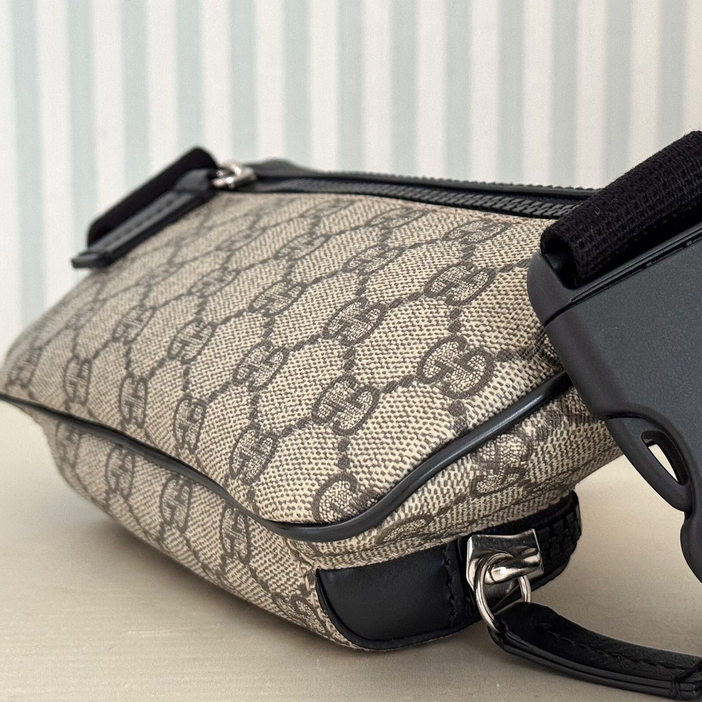 GUCCI GG Supreme 450946 Canvas Body Belt Bag Beige Fanny PVC Leather with Box